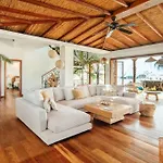 Horizon Bali By Buenavilla Villa